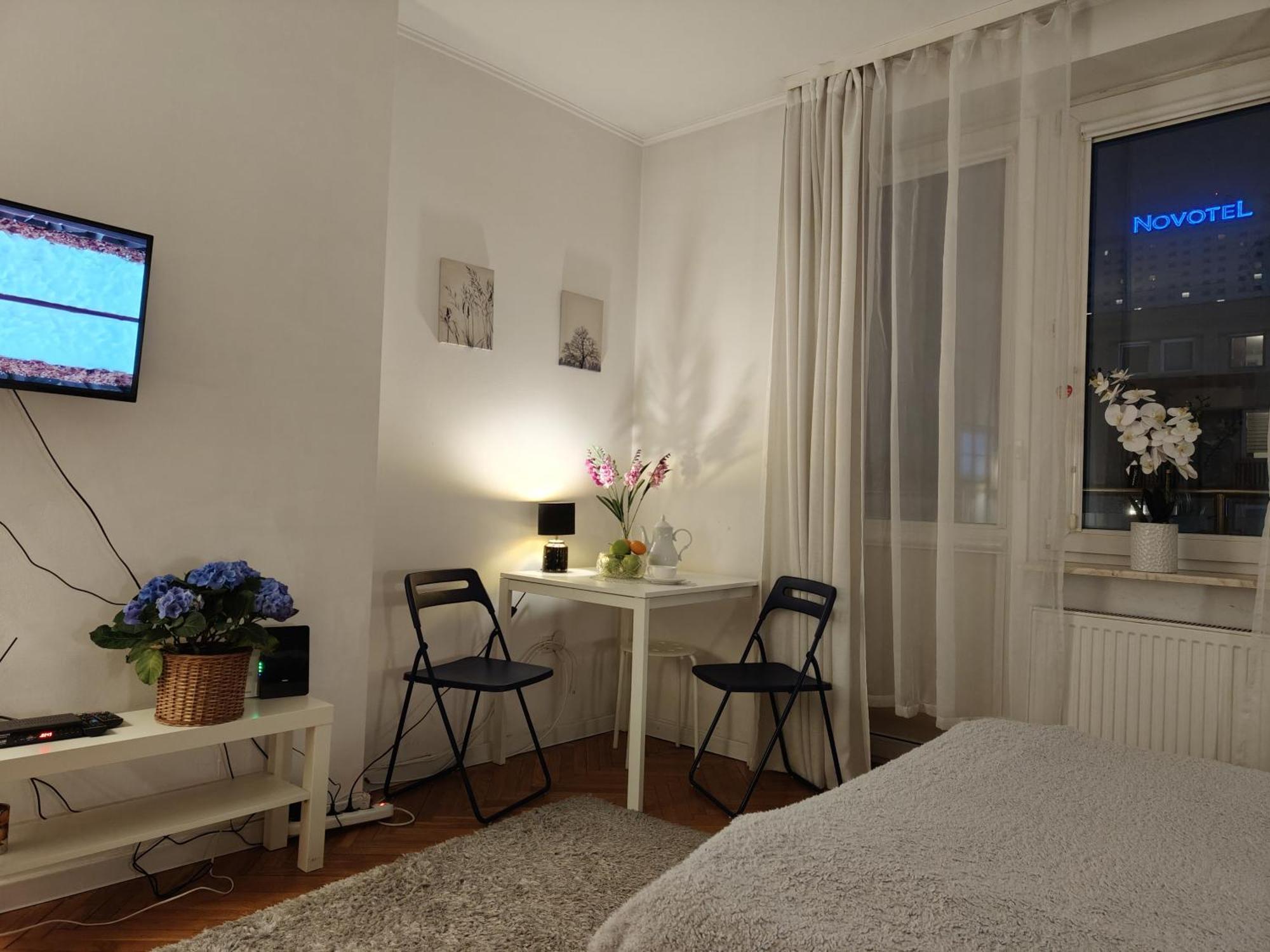 Central Studio Apartments Warszawa Zewnętrze zdjęcie
